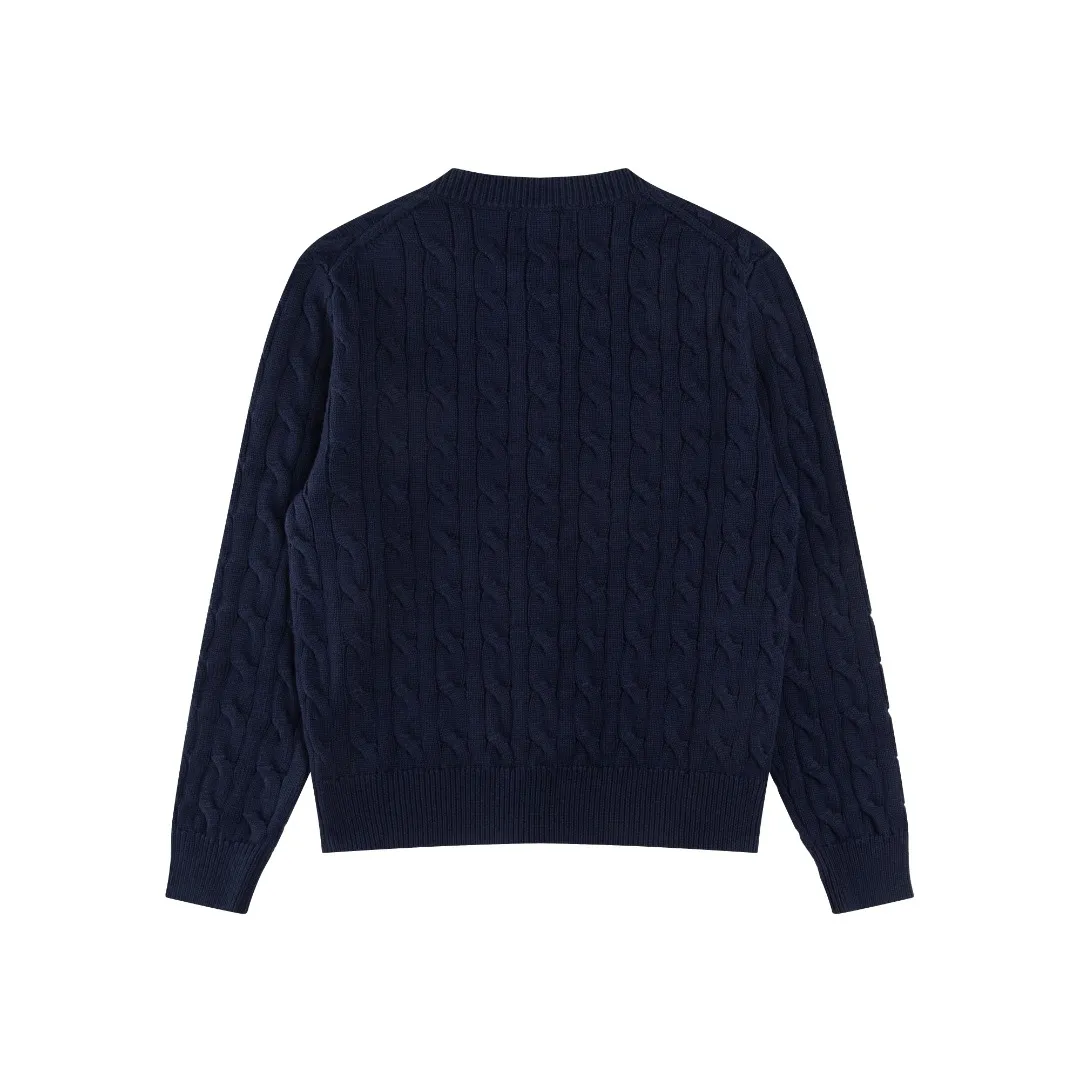 P230 #R93 RALPH LAUREN Ralph Lauren twelve colors classic small label embroidery logo seven-button knitted cable cardigan sweater women's top, high-density LOGO embroidery on the chest, original customization of tag accessories. Made of pure cotton yarn, pure cotton is skin-friendly and comfortable, small label war horse embroidered twist button cardigan sweater 🐎 high quality, follow the blogger to learn how to wear it! Let’s buy a Ralph Lauren cable sweater. It’s a super hard-to-find series after it became popular. It’s hard to find one on the official website. It’s simple and practical to wear, with a lazy and loose feel. The thickened fabric has more texture, feels soft and delicate, and has a loose fit. Whether worn alone or layered, you can wear different styles of fashion with just one piece!   Size: